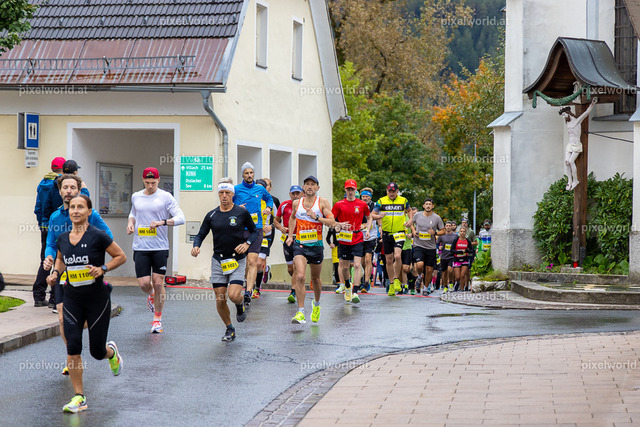 7. Int. Kärnten Marathon 2024 -  Halbmarathon | Bildershop von pixelworld.at - Realisiert mit Pictrs.com