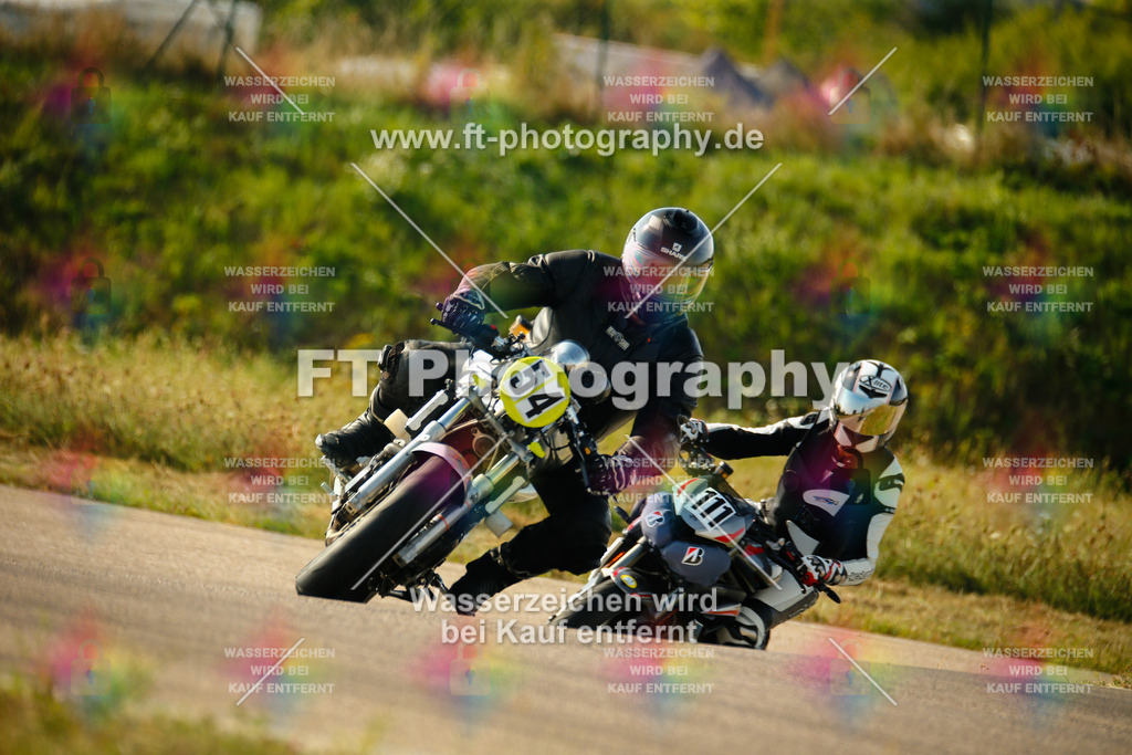 _MOT6002 | Hier findet Ihr Bilder von Touristenfahrten auf der Nürburgring Nordschleife oder von anderen Veranstaltungen die ich besucht habe. Viel Spass beim Durch Schauen 