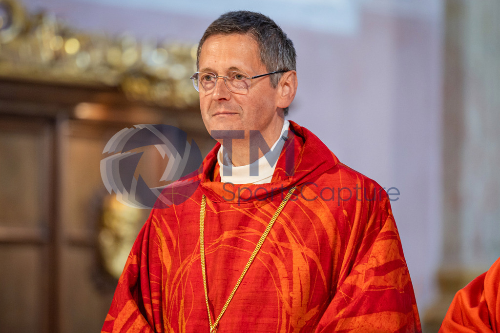 RR5M4182 | Firmung Klagenfurt-Dom 19.05.2024 8 Uhr