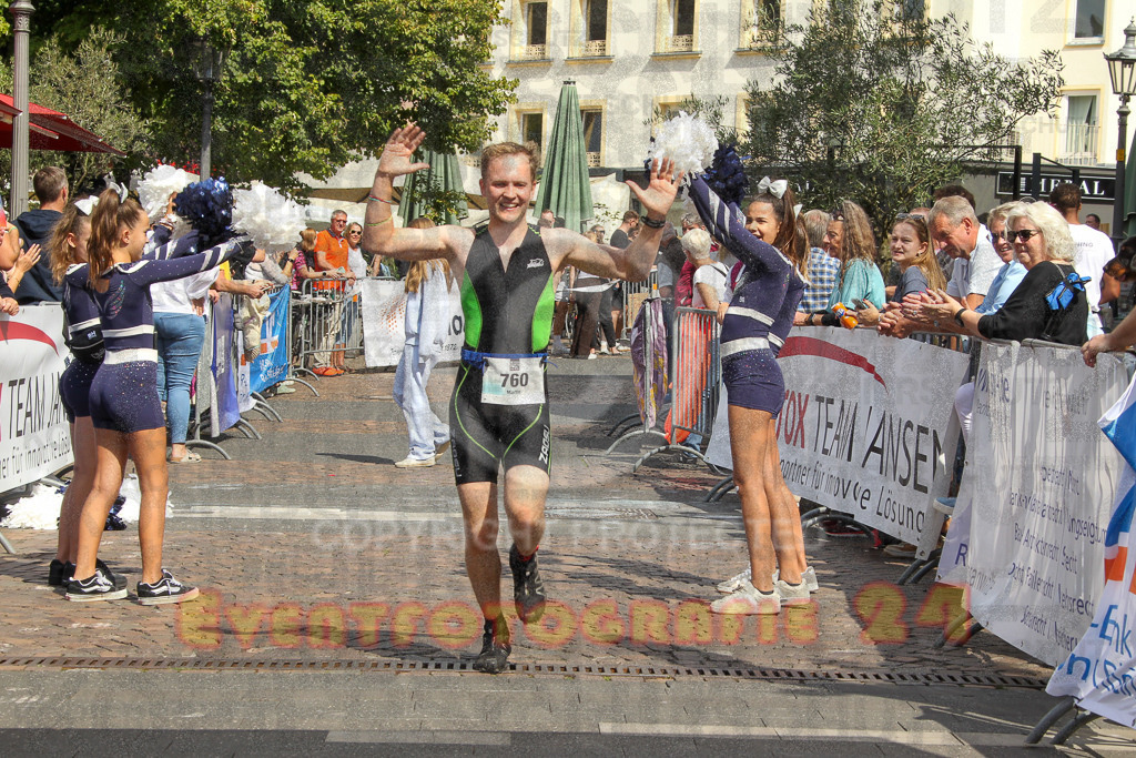 250824_1502_EV4_2569 | Sportfotografie im Rhein-Sieg Kreis, Köln, Bonn, NRW, Rheinland Pfalz, Hessen, etc. Unser Tätigkeitsfeld umfasst den Laufsport vom Volkslauf über den Marathon, Duathlon, Triathon bis zum Ultralauf wie Kölnpfad Ultra oder Schindertrail.