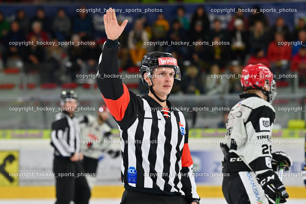 EK Zeller Eisbären vs. HDD Jesenice 1.10.2022 | HUBER Andreas Referee