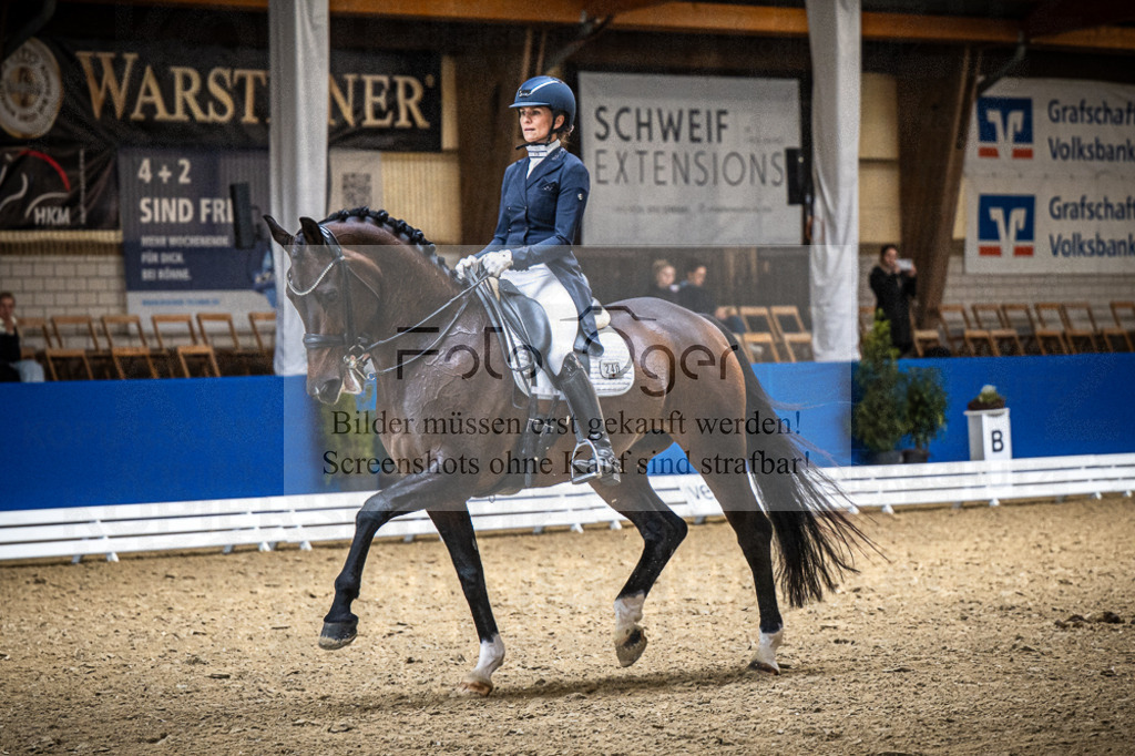 DOS_0062 | Entdecke hochwertige Reitturnierfotos von Foto Oger. Professionell, emotional und authentisch – jetzt Lieblingsmomente im Shop bestellen. - Realisiert mit Pictrs.com