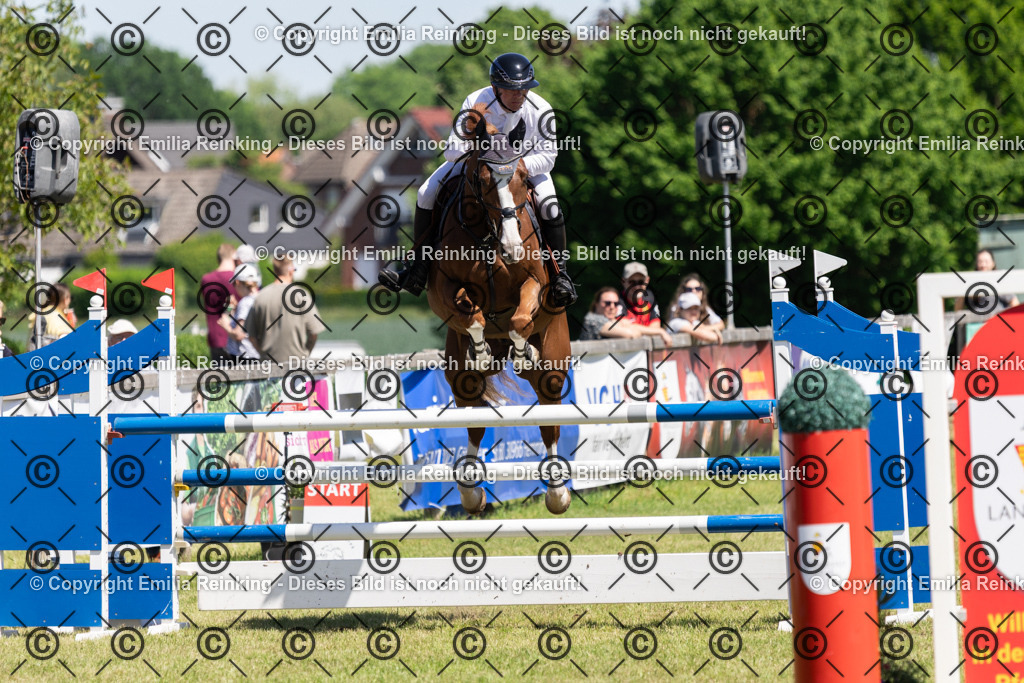 CL5A1159 | Emilia Reinking Fotografie - Realisiert mit Pictrs.com