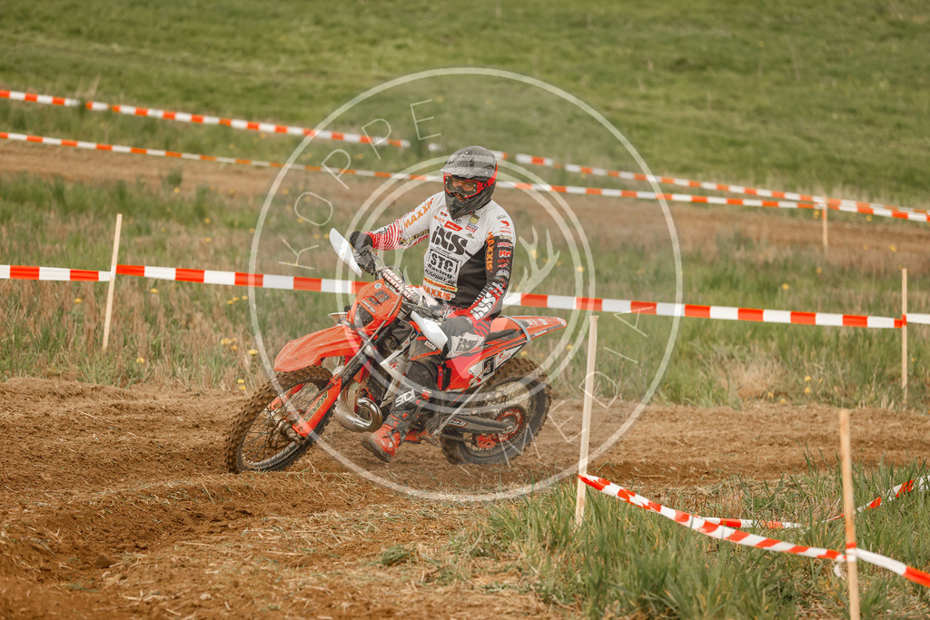 2TaktLauf2-120 | koppe-media - Realisiert mit Pictrs.com