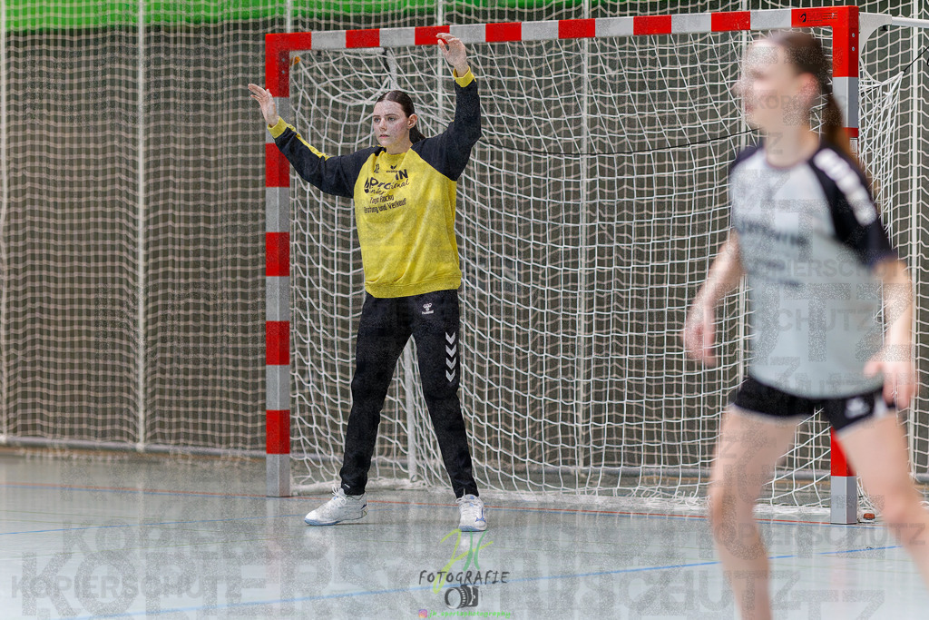 Hessenmeisterschaft wJC - Spiel um Platz 3; TuS Kriftel - SG Schenklengsfeld | Hessenmeisterschaft wJC - Spiel um Platz 3; TuS Kriftel - SG Schenklengsfeld am 22.03.2025 in Biedenkopf (Sporthalle Lahntalschule)Photo © 2025 - Jörg Heinrich - Realisiert mit Pictrs.com