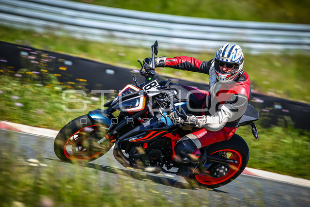 0087-250510_BOX-004_87 | Deine Full-Service-Agentur für ✔️Videoproduktionen und ✔️Motorsportfotografie Jetzt Angebot anfragen!