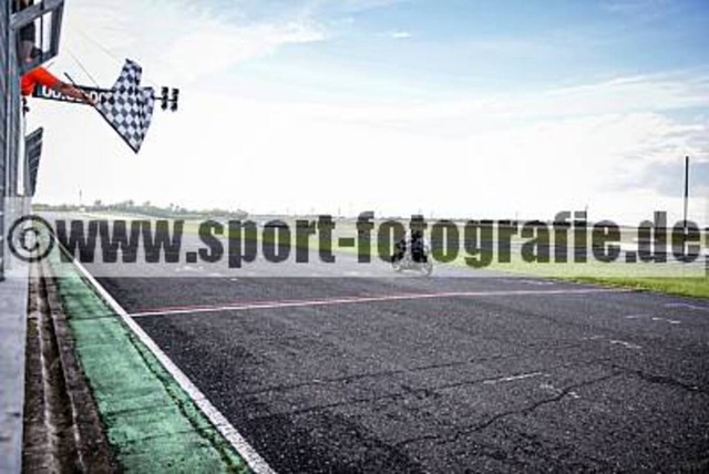 pube3603 | Professionelle Fotos von Sportveranstaltungen, aber auch Hochzeiten und anderen Events. - Realisiert mit Pictrs.com