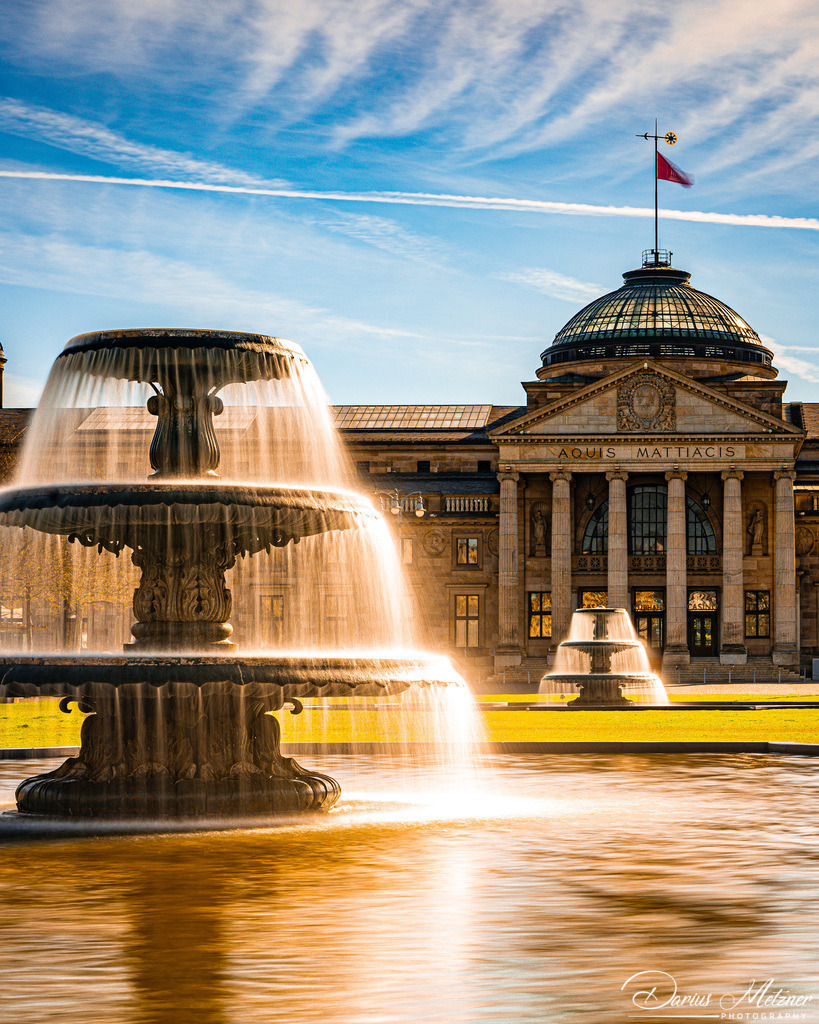 Kurhaus Wiesbaden | Bowling Green vor dem Kurhaus Wiesbaden