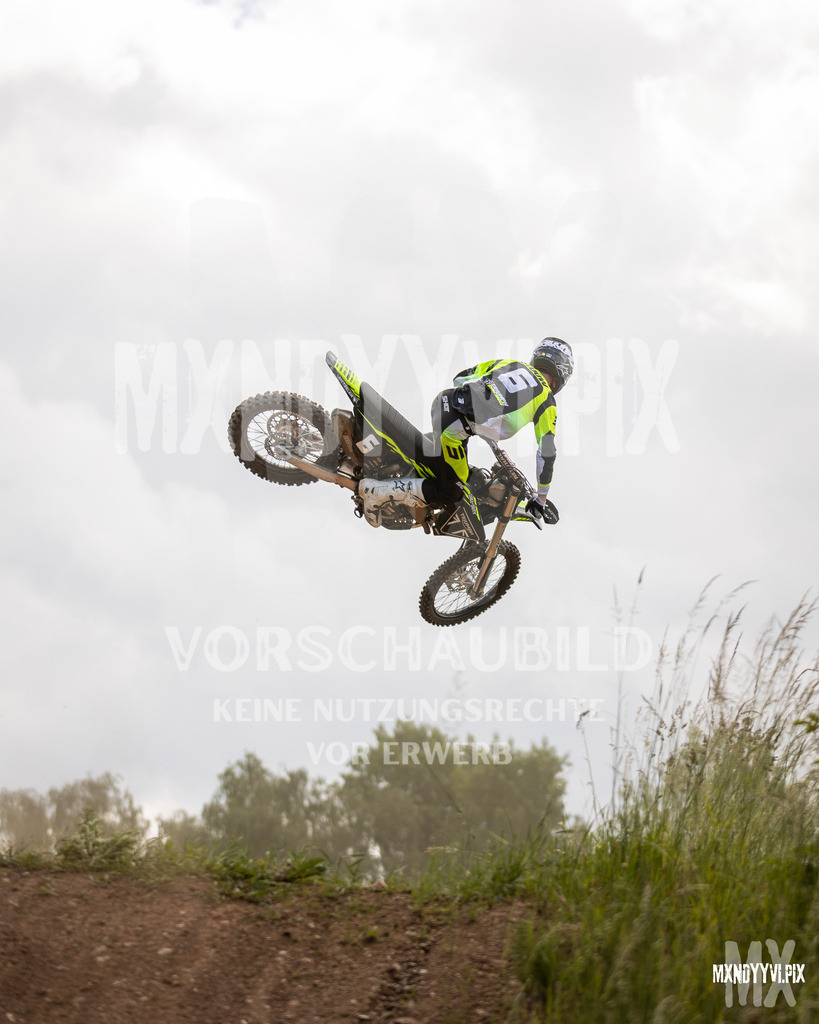 866A1253 | mxndyyvipix