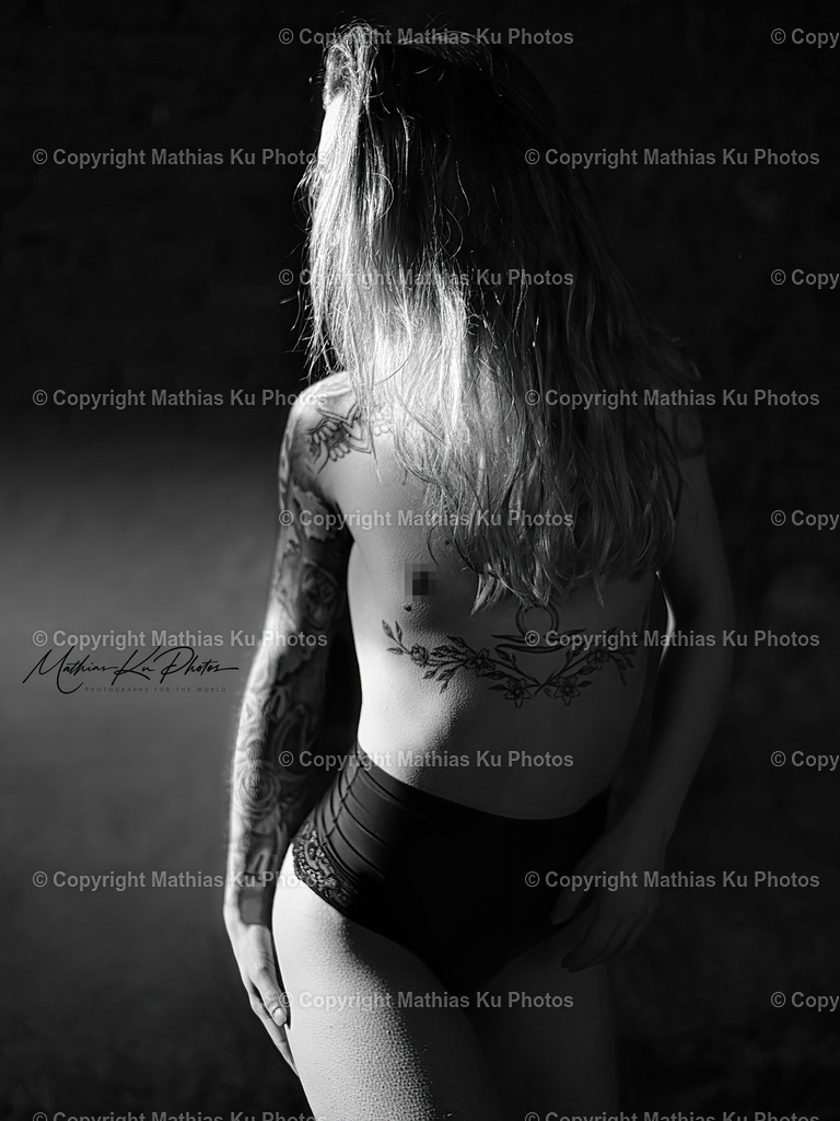 Portrait (12) | Buche Fotoshootings und entdecke hochwertige Fotoprodukte bei Mathias Ku Photos. Personalisiert, kreativ & mit Liebe zum Detail. Jetzt informieren! - Realisiert mit Pictrs.com