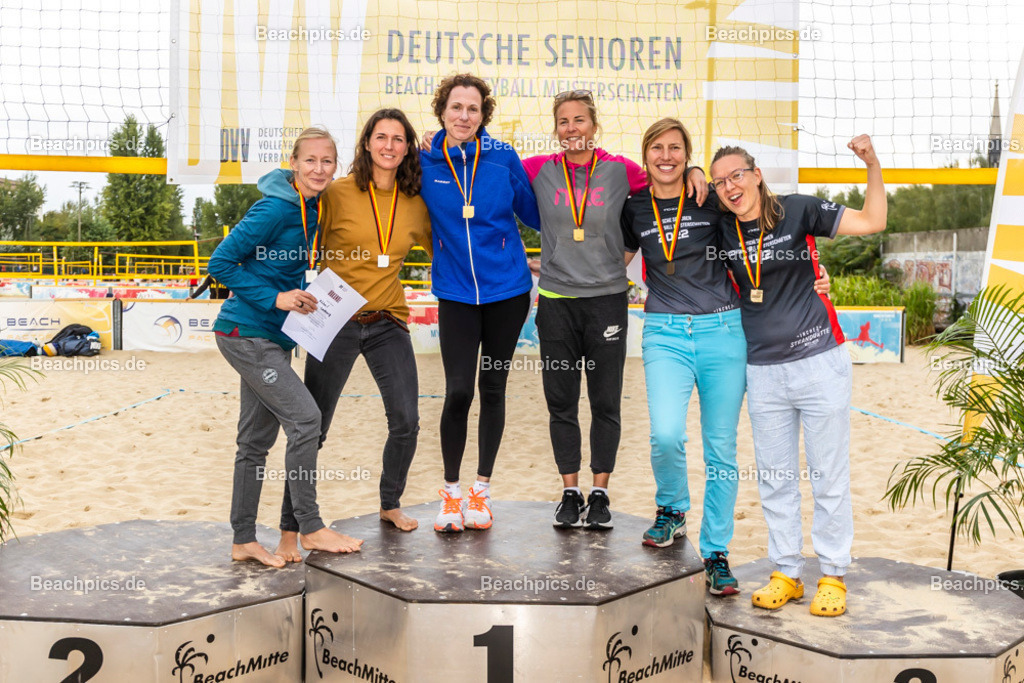 2022-00063230-Deutsche-Seniorinnen-Meisterschaft |  11.09.2022; Berlin Foto: Gerold Rebsch - www.beachpics.de
