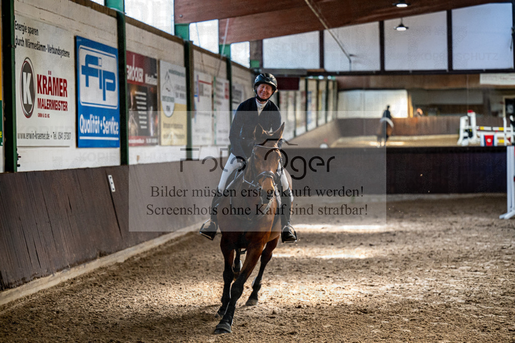 20240309-DOS_7039 | Entdecke hochwertige Reitturnierfotos von Foto Oger. Professionell, emotional und authentisch – jetzt Lieblingsmomente im Shop bestellen.Deutschlandweite Turnierfotografie. - Realisiert mit Pictrs.com