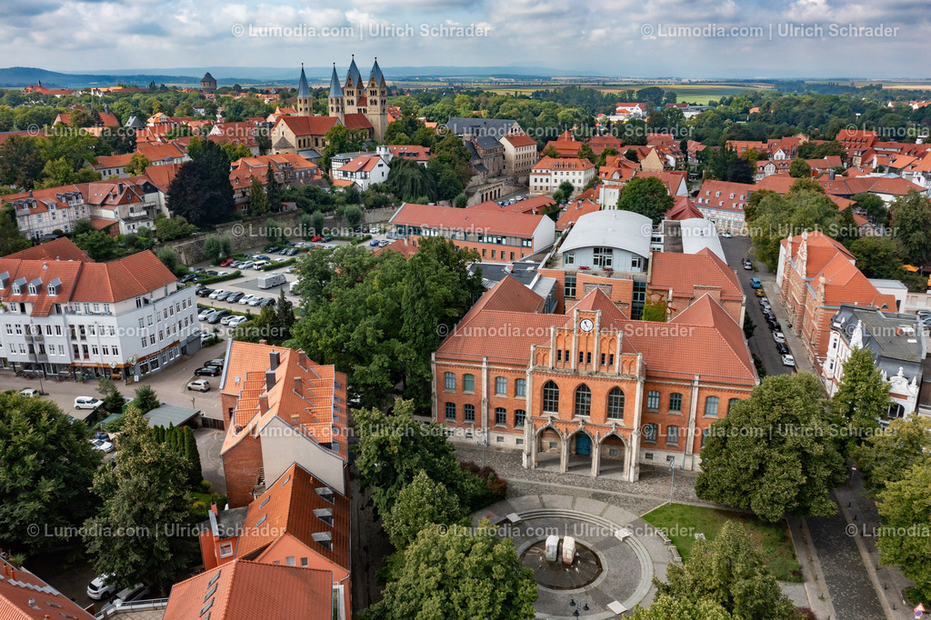 10049-51708 - Gymnasium Martineum Halberstadt | Stockfoto und Bilderpool mit Bildmaterial aus Deutschland, dem Harz, Halberstadt, Quedlinburg, Wernigerode und weltweit. Qualitativ hochwertige und professionelle Fotos anschauen und kaufen. - Realisiert mit Pictrs.com