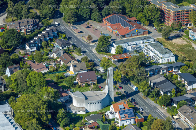 Dortmund240804022 | Luftbild, katholische Kirche Heilige Familie, Lidl Supermarkt an der Hagener Straße, Brünninghausen, Dortmund, Ruhrgebiet, Nordrhein-Westfalen, Deutschland
