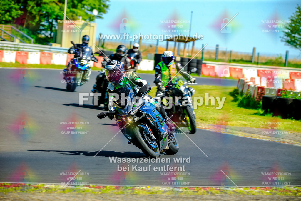 _NBG4034 | Hier findet Ihr Bilder von Touristenfahrten auf der Nürburgring Nordschleife oder von anderen Veranstaltungen die ich besucht habe. Viel Spass beim Durch Schauen 