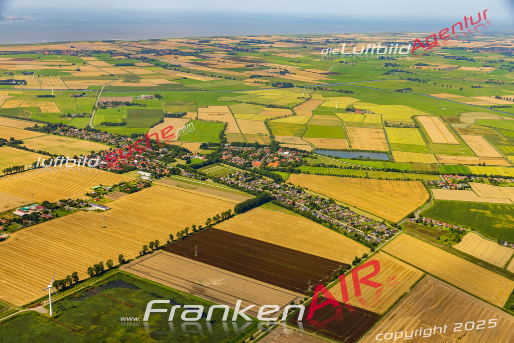 Wybelsum Emden Bild- Das Luftbild wurde 2025 vom UL-Flugzeug heraus erstellt ( keine Drohne bzw. Drohnenaufnahme ) - Hochauflösende Luftaufnahme -Nicht vergleichbar mit Google Maps oder Satelittenbilder- Die Geschenkidee !Mit Lizenz und Bildrechte bestellbar - CC