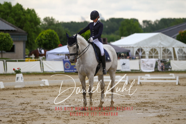 DKP40055 | Turniersportfotografie; Pferdefotografie; Dressurfotografie