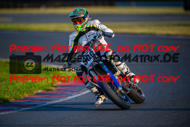 MaZZes_FotoMatrix_230930_0049 | S4