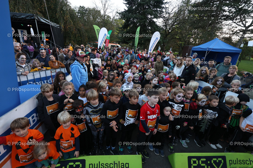 Halloween Run 2022 in Koeln, 31.10.2022 | Impressionen vom Halloween Run 2022 am 31.10.2022 in Koeln (Forstbotanischer Garten Rodenkirchen). Foto: BEAUTIFUL SPORTS/Axel Kohring