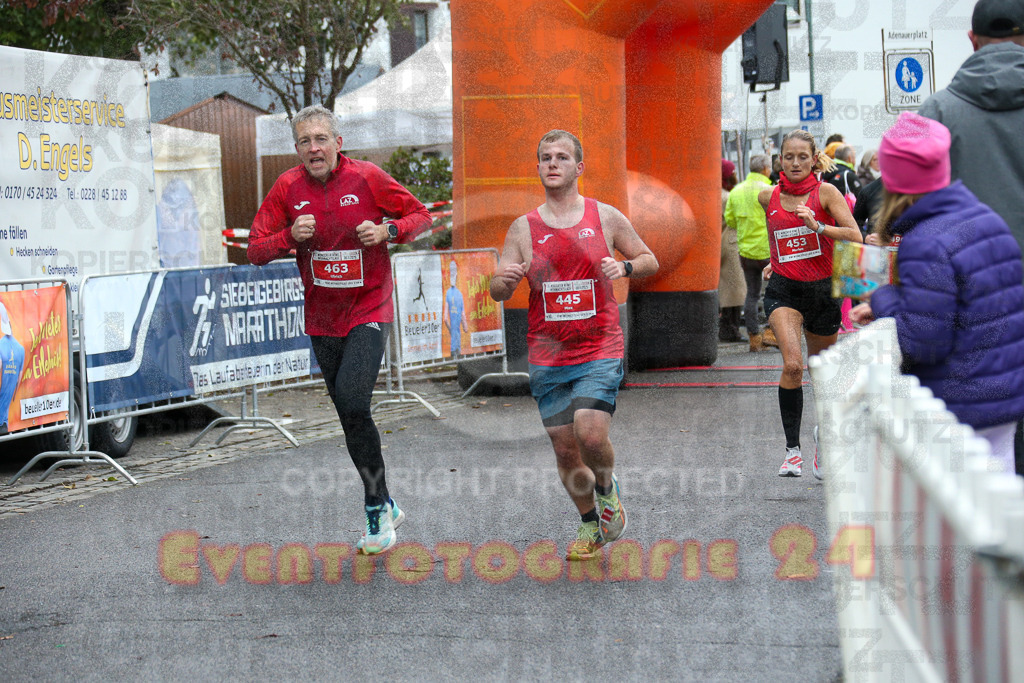 251130_1140_EX1_8186 | Sportfotografie im Rhein-Sieg Kreis, Köln, Bonn, NRW, Rheinland Pfalz, Hessen, etc. Unser Tätigkeitsfeld umfasst den Laufsport vom Volkslauf über den Marathon, Duathlon, Triathon bis zum Ultralauf wie Kölnpfad Ultra oder Schindertrail.