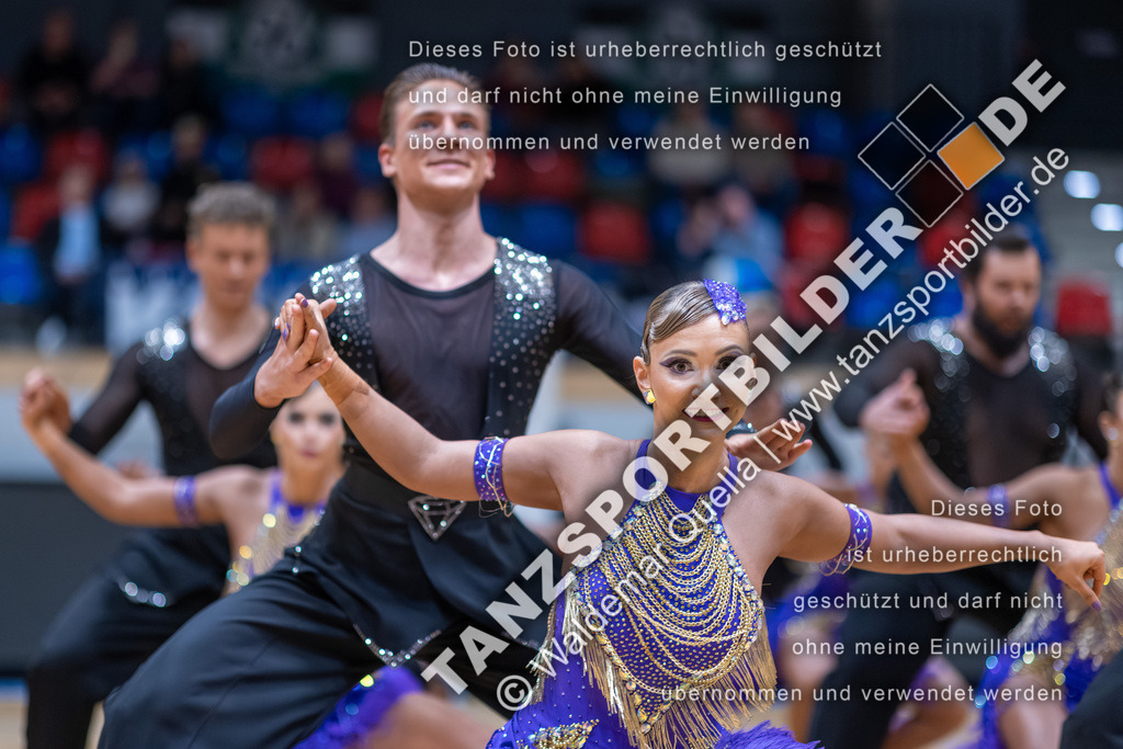 20260328-01679 | Hier finden Sie Tanz Bilder vom Latein und Standard Formationen tanzen. Sportbilder vom Tanzsport. Schöne Fotos und von Weltmeisterschaft, Europameisterschaft, Bundesliga, Regionalliga, Oberliga und Landesliga sowie von GOC Stuttgart, DanceComp, WM Bremen