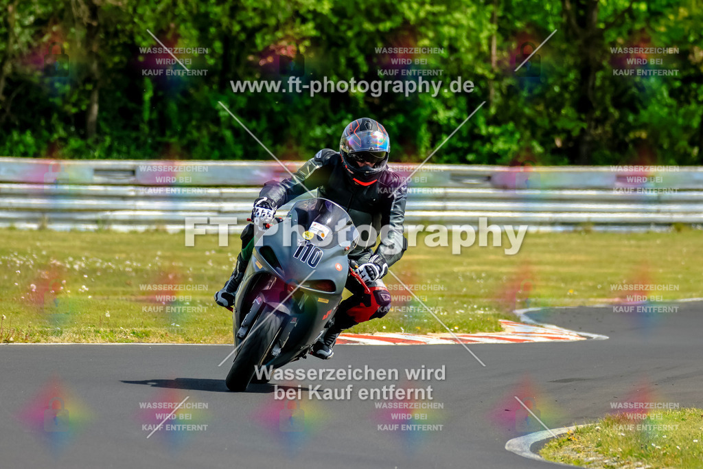 _OTO2032 | Hier findet Ihr Bilder von Touristenfahrten auf der Nürburgring Nordschleife oder von anderen Veranstaltungen die ich besucht habe. Viel Spass beim Durch Schauen 