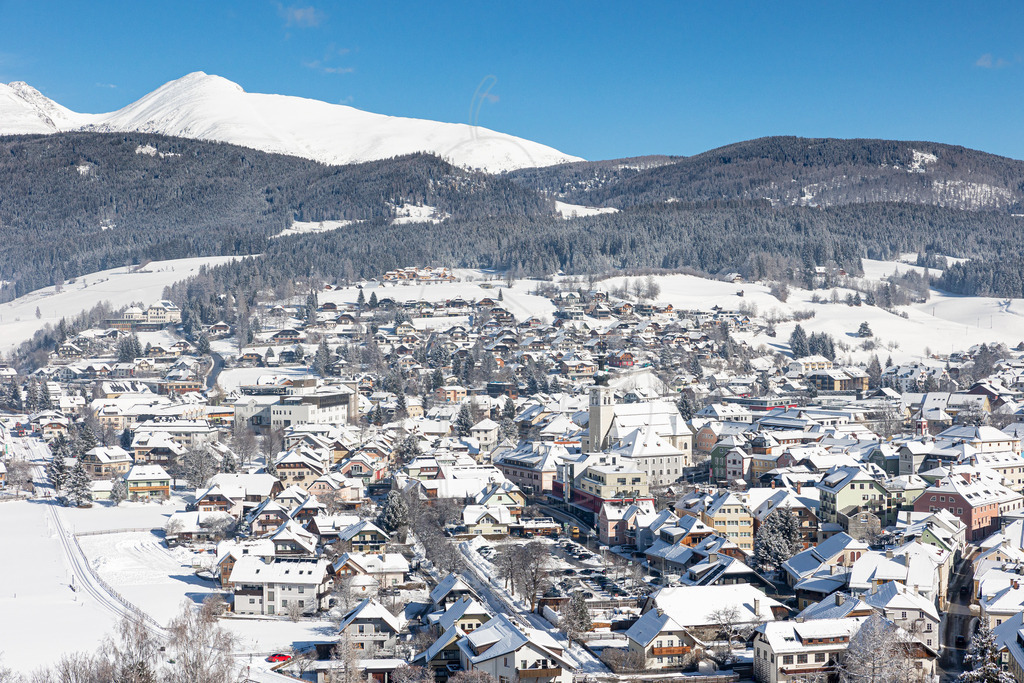 Tamsweg Winterpanorama | Bei Veröffentlichung des Bildes ist eine Namensnennung wie folgt erforderlich: 
Foto: Mostdirn Irmgard Wieser - Realisiert mit Pictrs.com