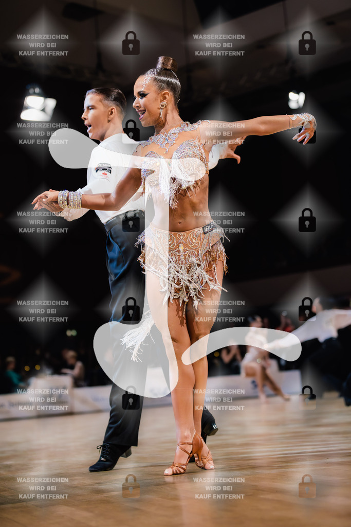 Goldstadtpokal 2025 - WDSF Open Latin Youth 2nd (72) Ivan Smekalkin _ Yeva Liermontova (Schwarz Weiß Club Pforzheim)-2025-01-25-0405 | Webshop for digital downloads and prints of dance sport, event & show photographer Julian Link - Realisiert mit Pictrs.com