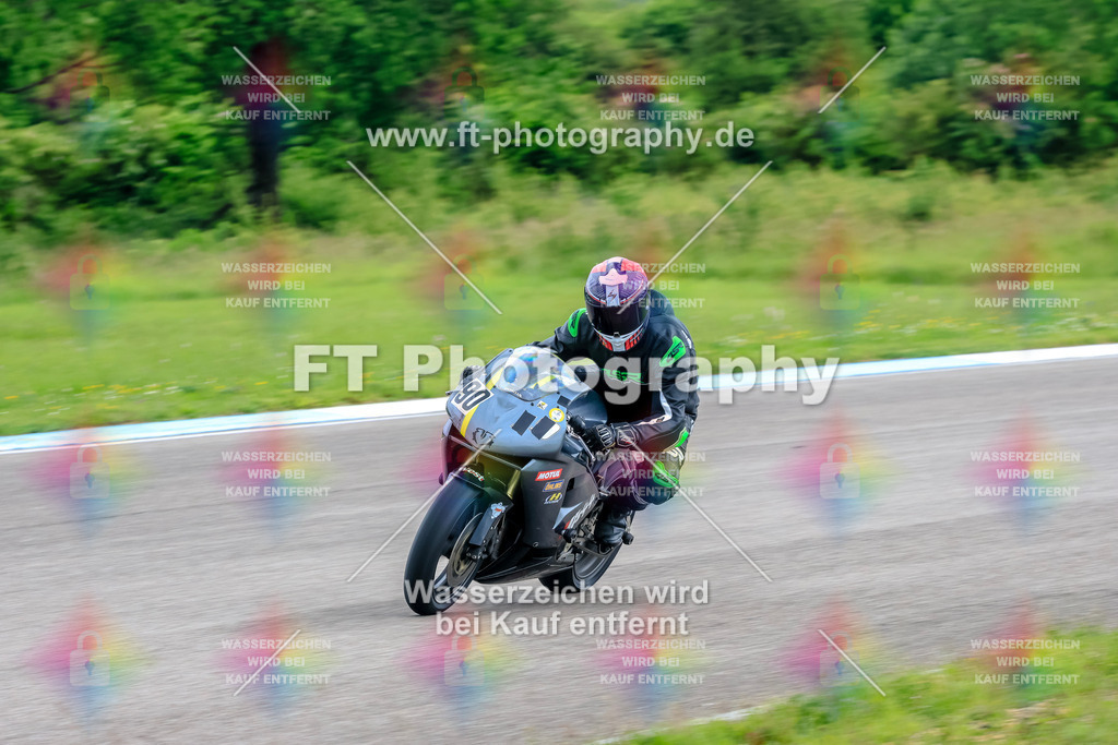 MotoTeam-3367 | Hier findet Ihr Bilder von Touristenfahrten auf der Nürburgring Nordschleife oder von anderen Veranstaltungen die ich besucht habe. Viel Spass beim Durch Schauen 