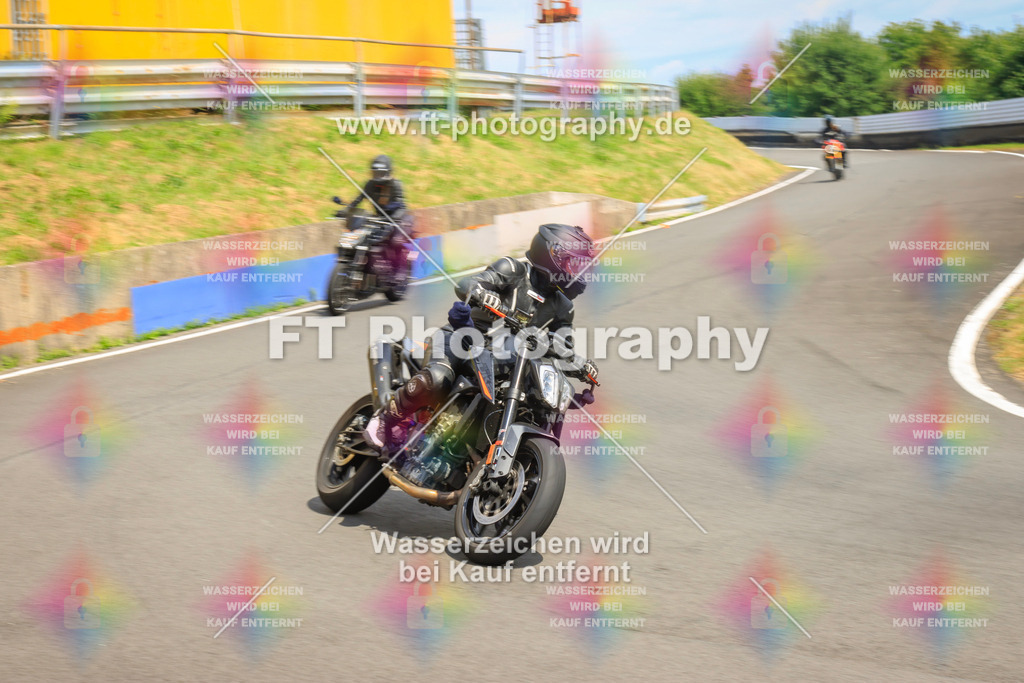 _DSK2850 | Hier findet Ihr Bilder von Touristenfahrten auf der Nürburgring Nordschleife oder von anderen Veranstaltungen die ich besucht habe. Viel Spass beim Durch Schauen 