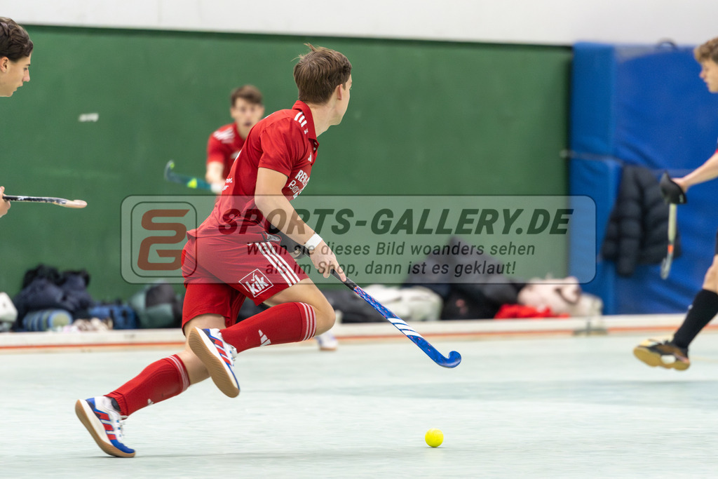 SFE_20251213_0035 | Köln, Deutschland, 13.12.2025:  Hockey 1. Bundesliga Herren Rot-Weiss - DSD Düsseldorf im KTHC Stadion Rot-Weiss Köln Tennis and Hockey Club am 13.12.2025 in Köln, Deutschland. (Foto von Fehrmann)Köln, Germany, 13.12.2025: Hockey 1. Bundesliga Herren Rot-Weiss - DSD Düsseldorf in KTHC Stadion Rot-Weiss Köln Tennis and Hockey Club at 13.12.2025 in Köln, Deutschland. (Foto from Fehrmann)