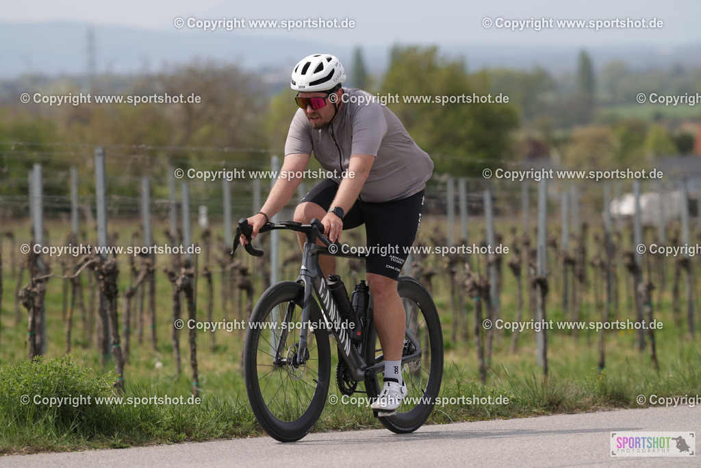 368A4718 | Neusiedlersee Radmarathon 2026@sportshot_your_pictrs #yourpictures#roadtowm2029 #nrm #neusiedlerseeradmarathon #neusiedlersee #neusiedlerseetourismus #burgenland #mörbisch #nrm26 #burgenlandtourismus #voglundco #poweredbyburgenlandtourismus #radsport #rad #marathon #ucigranfondo #visitburgenland #ucigranfondoworldseries