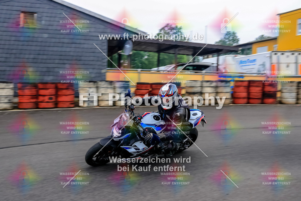 _TCM2986 | Hier findet Ihr Bilder von Touristenfahrten auf der Nürburgring Nordschleife oder von anderen Veranstaltungen die ich besucht habe. Viel Spass beim Durch Schauen 