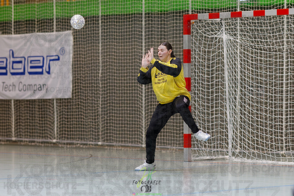 Hessenmeisterschaft wJC - Spiel um Platz 3; TuS Kriftel - SG Schenklengsfeld | Hessenmeisterschaft wJC - Spiel um Platz 3; TuS Kriftel - SG Schenklengsfeld am 22.03.2025 in Biedenkopf (Sporthalle Lahntalschule)Photo © 2025 - Jörg Heinrich - Realisiert mit Pictrs.com