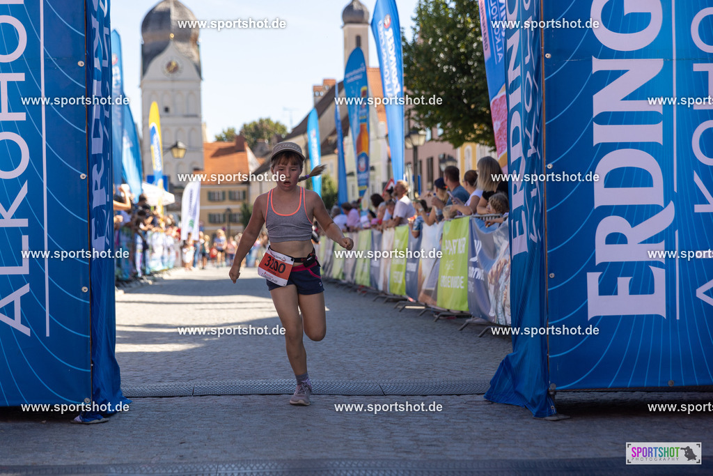 VJ__3325 | Stadtlauf Erding 2025 #stadtlauferding #erdingstadtlauf #stadtlauf_erding #laufmotivation #trisporterding #yourpictrs #sportshot_your_pictrs