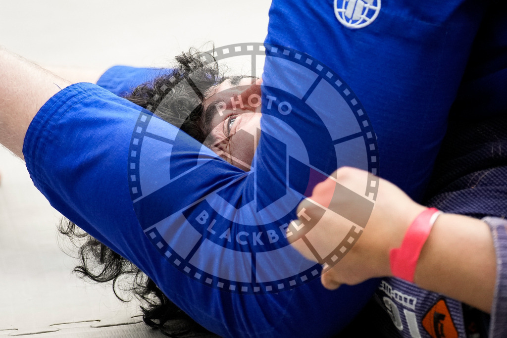 20250920PBB1742 | Athletes compete during the AJP Tour Hamburg International Jiu-Jitsu Championship, on September 20, 2025 in Hamburg, Germany. © Chiara Dazi / photoblackbelt