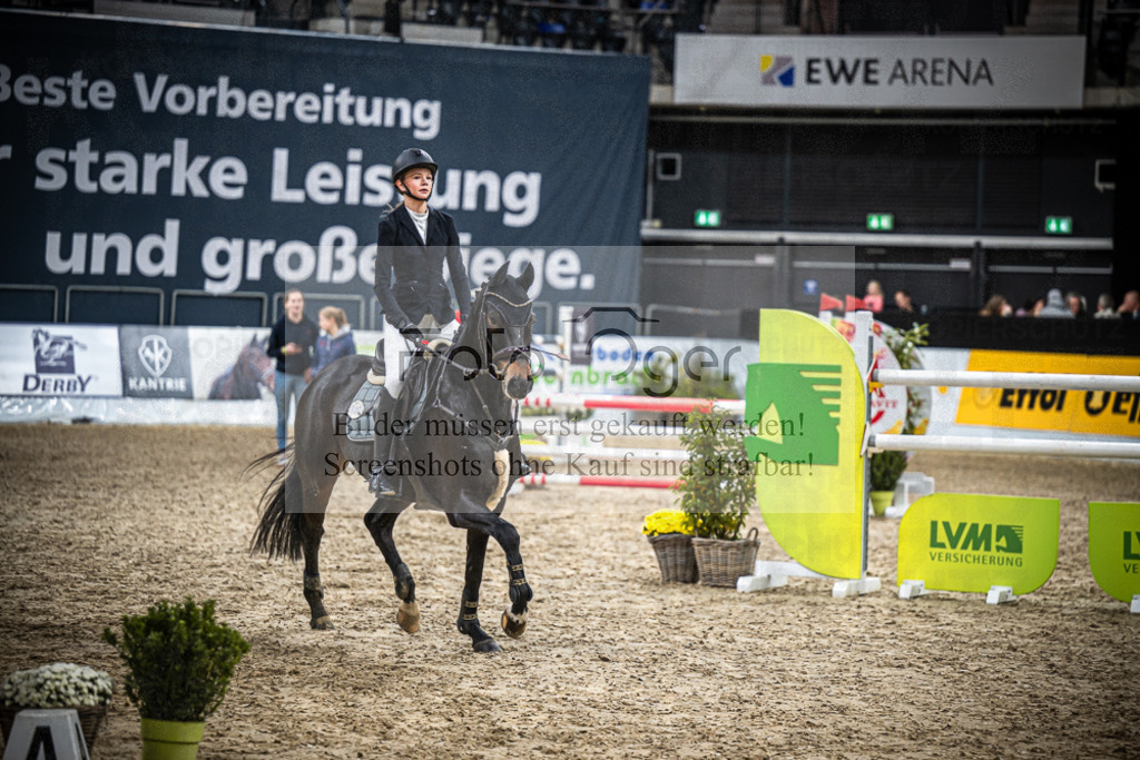 DOS_0360 | Entdecke hochwertige Reitturnierfotos von Foto Oger. Professionell, emotional und authentisch – jetzt Lieblingsmomente im Shop bestellen.Deutschlandweite Turnierfotografie. - Realisiert mit Pictrs.com