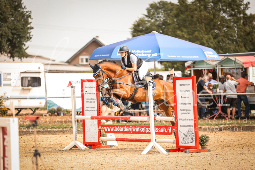 27.SaSpMA00190 | Leoni Ertmer Photography - Realisiert mit Pictrs.com