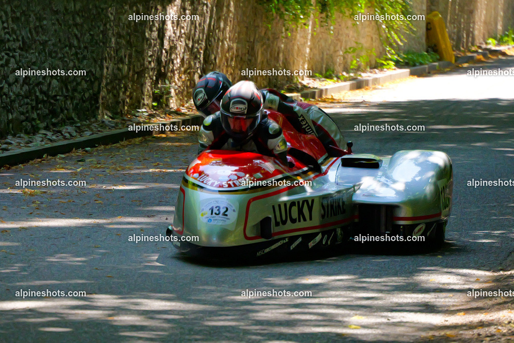 P1026579 | Erleben Sie atemberaubende, hochqualitative Fotos Ihrer Fahrt entlang der malerischen Alpenstraßen. Besuchen Sie alpineshots.com, um professionelle Aufnahmen Ihrer unvergesslichen Reise zu finden und zu kaufen - Realisiert mit Pictrs.com