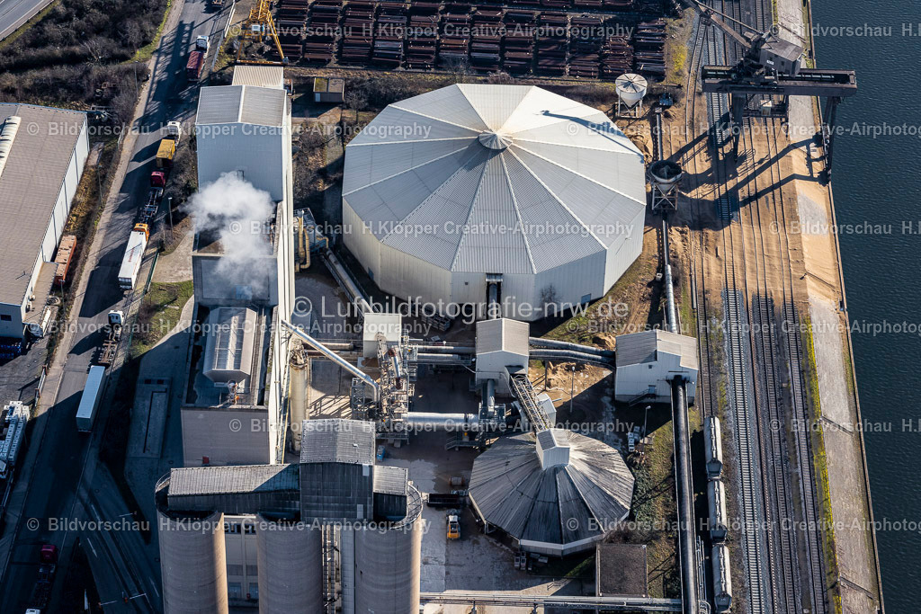 Luftbilder Neuss -6715 | Luftbildfotografie Chemiekalien - Tanklager und Abfüller " der Filzhut Lager + Logistik GmbH " an der Königsberger Straße in Neuss - Realisiert mit Pictrs.com