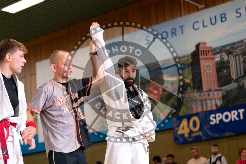 20240915PBB1595 | Athletes compete during the Grappling Industries’ grappling and Brazilian jiu-jitsu competition in Berlin, on September 15, 2024.