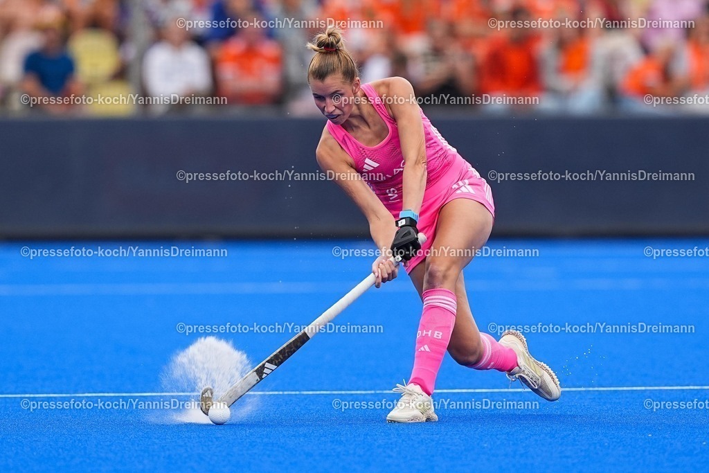 xydrx17082503061 | 17.08.2025, xydrx, Frauen EuroHockey Championship 2025, Finale, Niederlande - Deutschland, Sparkassenpark Mönchengladbach: Hanna Granitzki (GER #30)