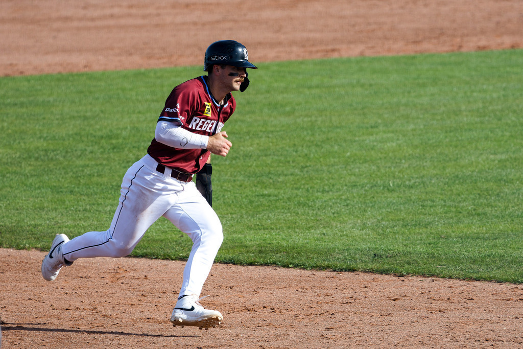 HEIREG_250907_6380 | Baseball-Bundesliga, Deutsche Meisterschaft, DBL, Guggenberger Legionäre vs. Heidenheim Heideköpfe, Spiel 4, Heidenheim, Regensburg, HellensteinEnergie Ballpark - Realisiert mit Pictrs.com