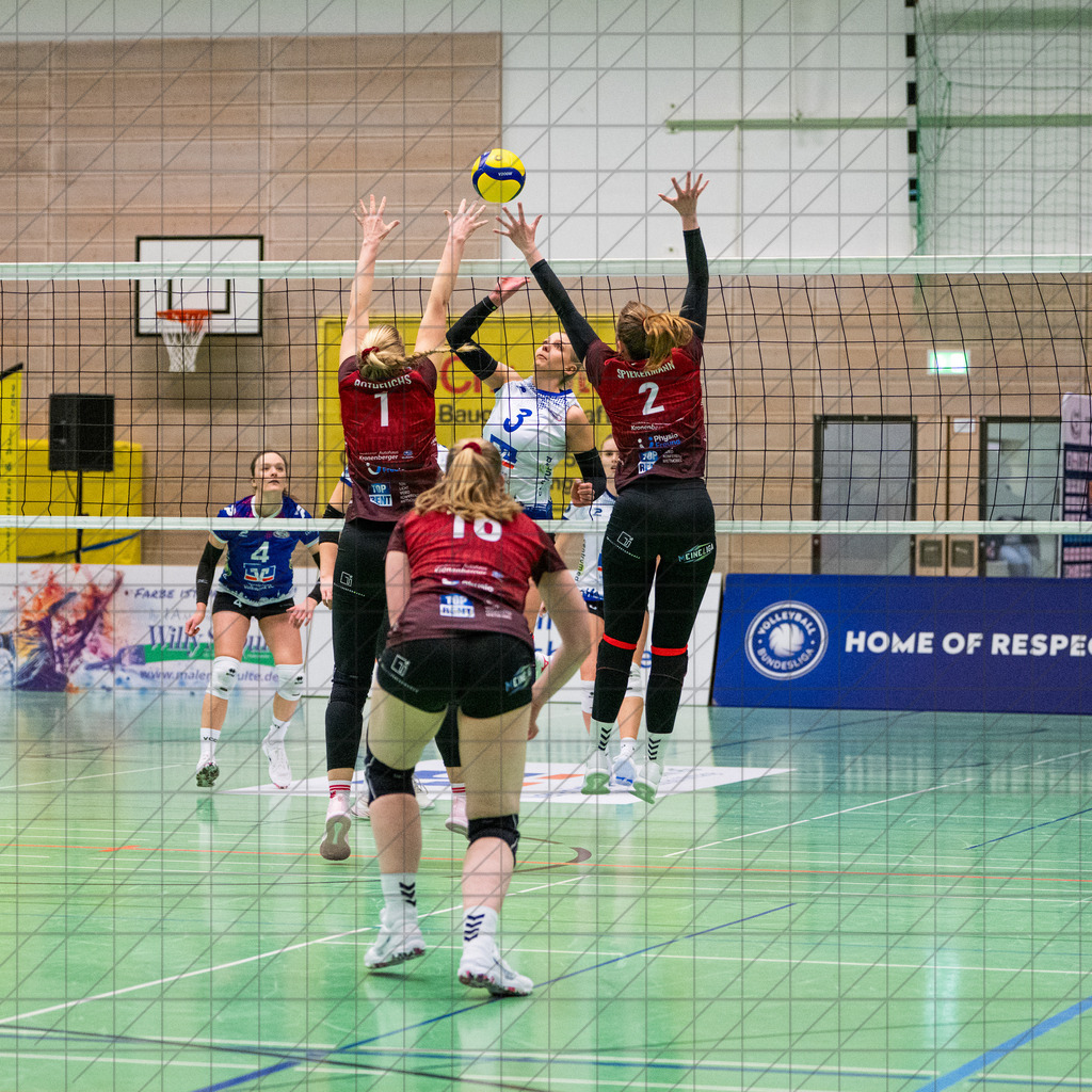 2. VBLF Nord 25/26 | Spiel 4065 | VC Osnabrück vs. TUSA City Girls Düsseldorf | LAMMERS Lisa (VC Osnabrück e.V. #3) //  10.01.26: 2. VBLF Nord 25/26 | Spiel 4065 | VC Osnabrück vs. TUSA City Girls Düsseldorf / Osnabrück / Deutschland  //   CREDIT:www.bullenfotos.de, Martin König, Hörner Weg 40, D-49078 Osnabrück, +4917663732967 // Nutzung und Weitergabe nur zu den vereinbarten Zwecken. Presseanfragen an Ersteller. Alle Rechte beim Ersteller. Honorierung nach MFM. - Realisiert mit Pictrs.com
