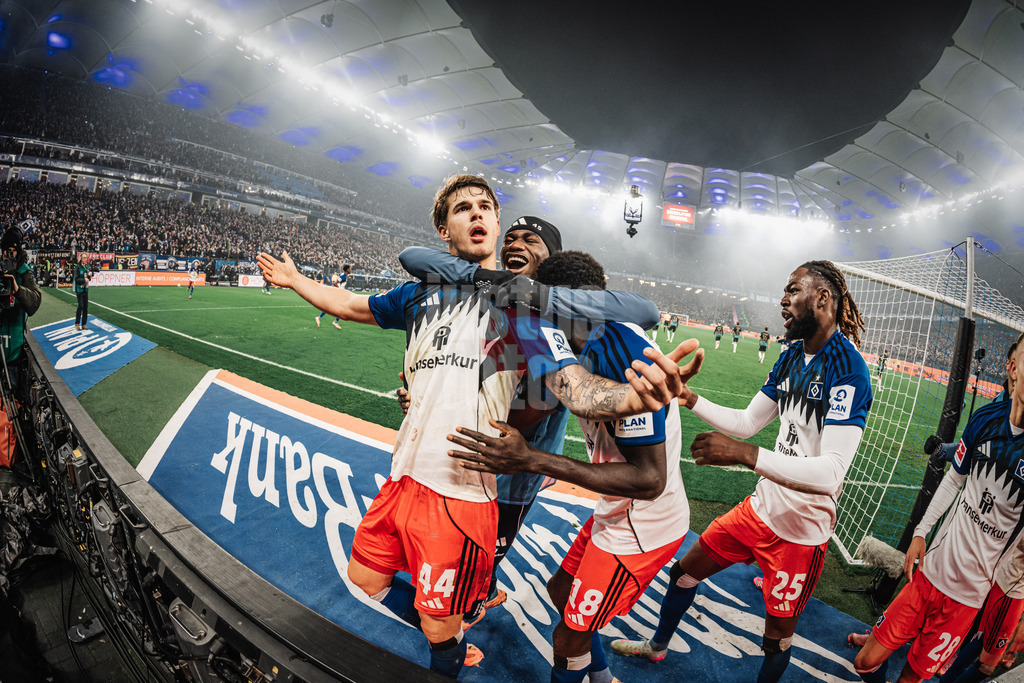 Fußball | Männer | Saison 2025/2026 | 1. Fußball-Bundesliga | 13. Spieltag | Hamburger SV vs. SV Werder Bremen | 07.12.2025 | Torjubel Luka Vuskovic (#44, HSV)