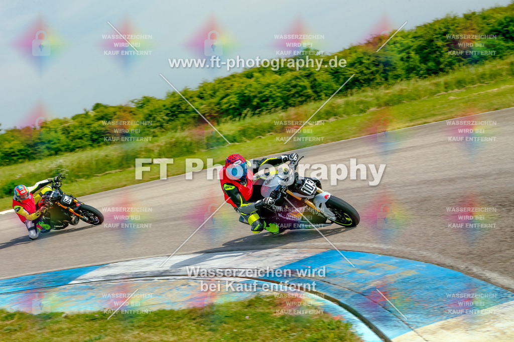 _MOT1252 | Hier findet Ihr Bilder von Touristenfahrten auf der Nürburgring Nordschleife oder von anderen Veranstaltungen die ich besucht habe. Viel Spass beim Durch Schauen 