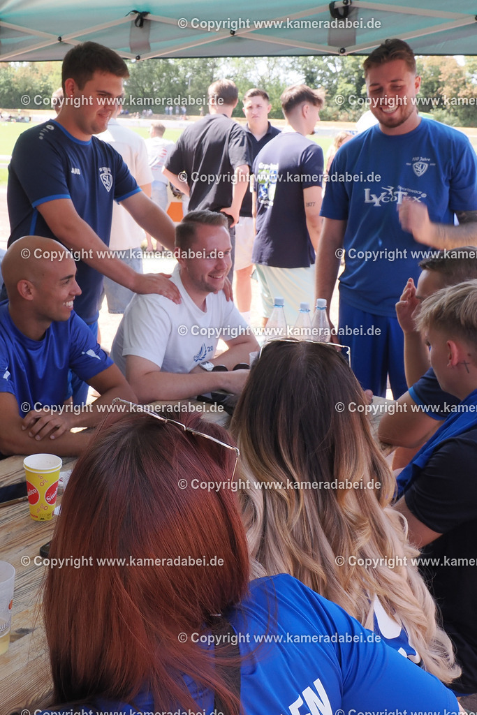 Fußball : Voerder Stadtmeisterschaft am 01.08.2026 auf der Anlage des TV Voerde mit SV 08/29 Friedrichsfeld, SV Spellen und dem TV Voerde. Der STV Hünxe vervollständigt als 4. Mannschaft das Turnier. | Fußball : Voerder Stadtmeisterschaft am 01.08.2026 auf der Anlage des TV Voerde mit SV 08/29 Friedrichsfeld, SV Spellen und dem TV Voerde. Der STV Hünxe vervollständigt als 4. Mannschaft das Turnier. - Realisiert mit Pictrs.com