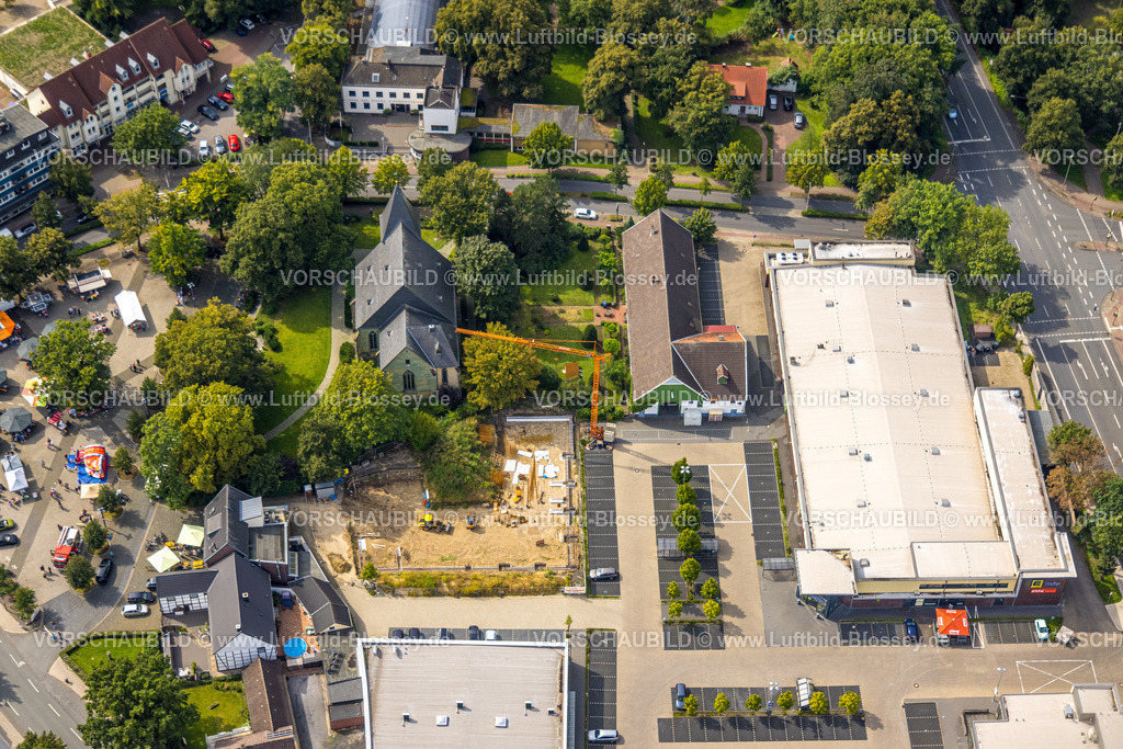 Hamm230902322 | Luftbild, Einkaufszentrum Herringer Markt mit Baustelle, Edeka Supermarkt und evang St.-Victor-Kirche, Stadtbezirk Herringen, Hamm, Ruhrgebiet, Nordrhein-Westfalen, Deutschland