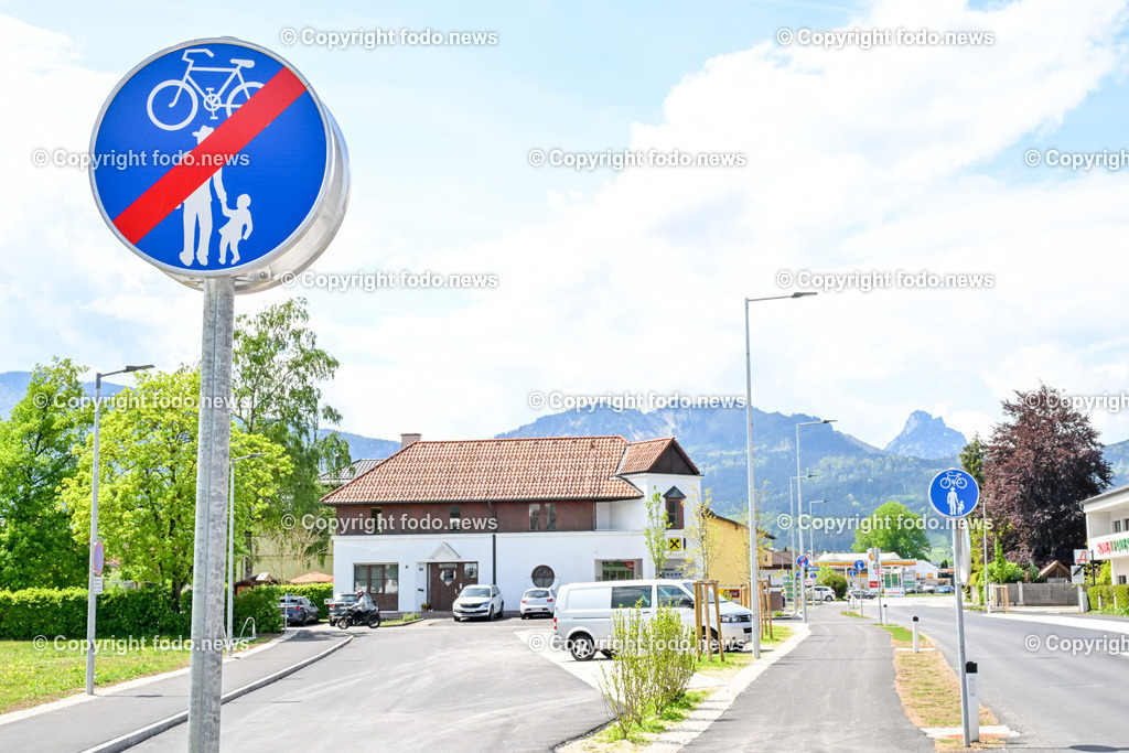 Scharnstein_ B120_ Zentrum_ 06.05.2024-12 | 06.05.2024, Scharnstein, AUT, B120, Bundesstrasse, im Bild Zentrum, Radweg