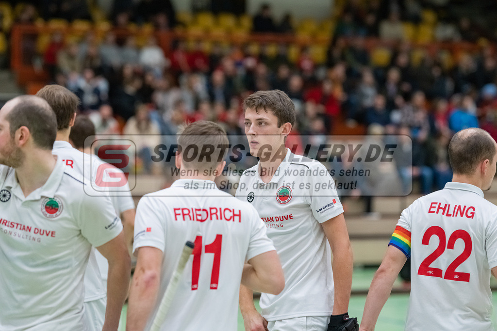 HK_20230113_102670 | 1. Bundesliga ( Halle ) Herren Crefelder HTC - DSD Düsseldorf am 13.1.2023 Crefelder HTC  ( CHTC ) Halle Glockenspitz , Krefeld , Schröder Mika ( Crefelder HTC #33 )
